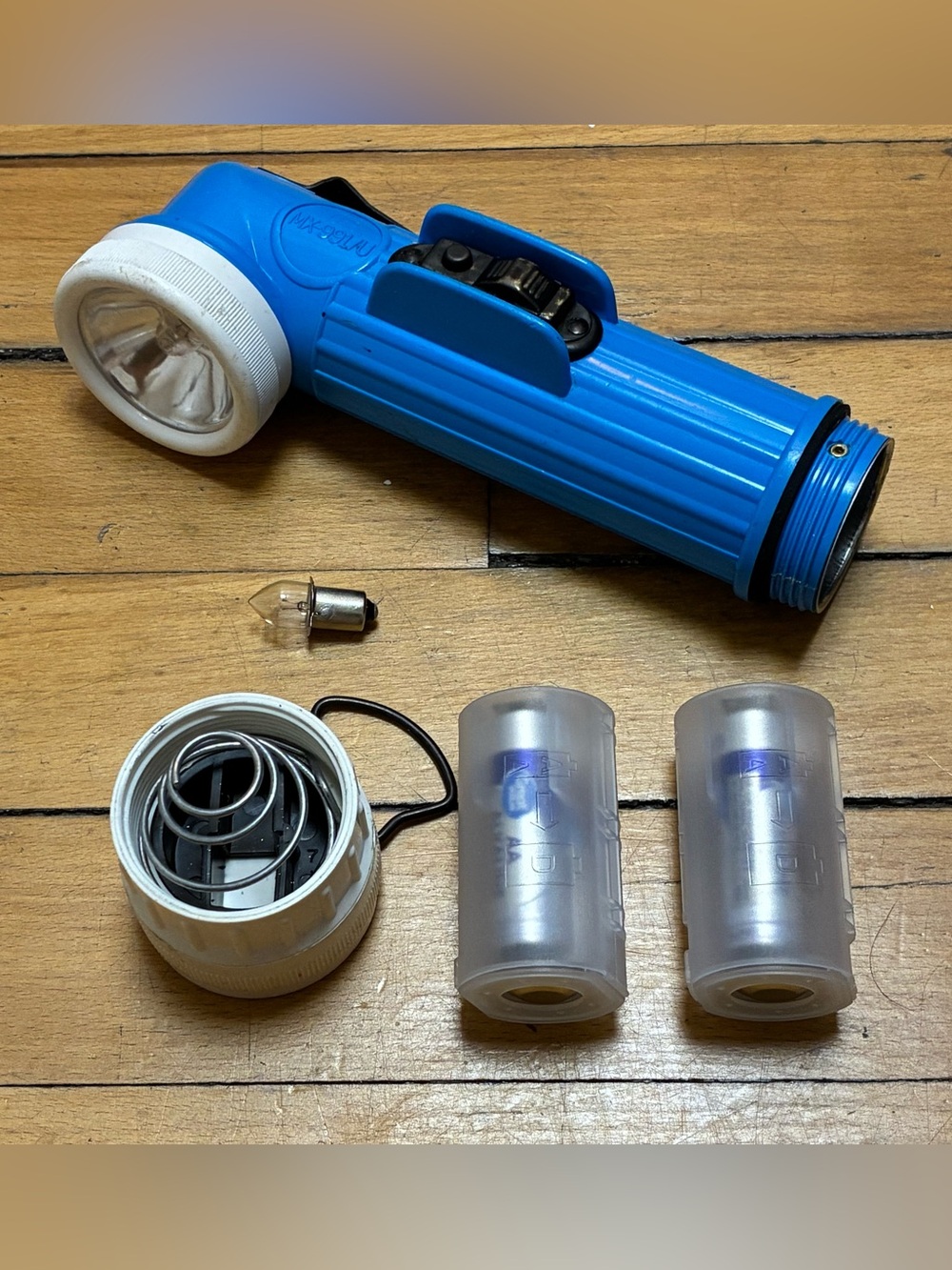 Blue Fulton Angle-Head Flashlight with Replacement Bulbs